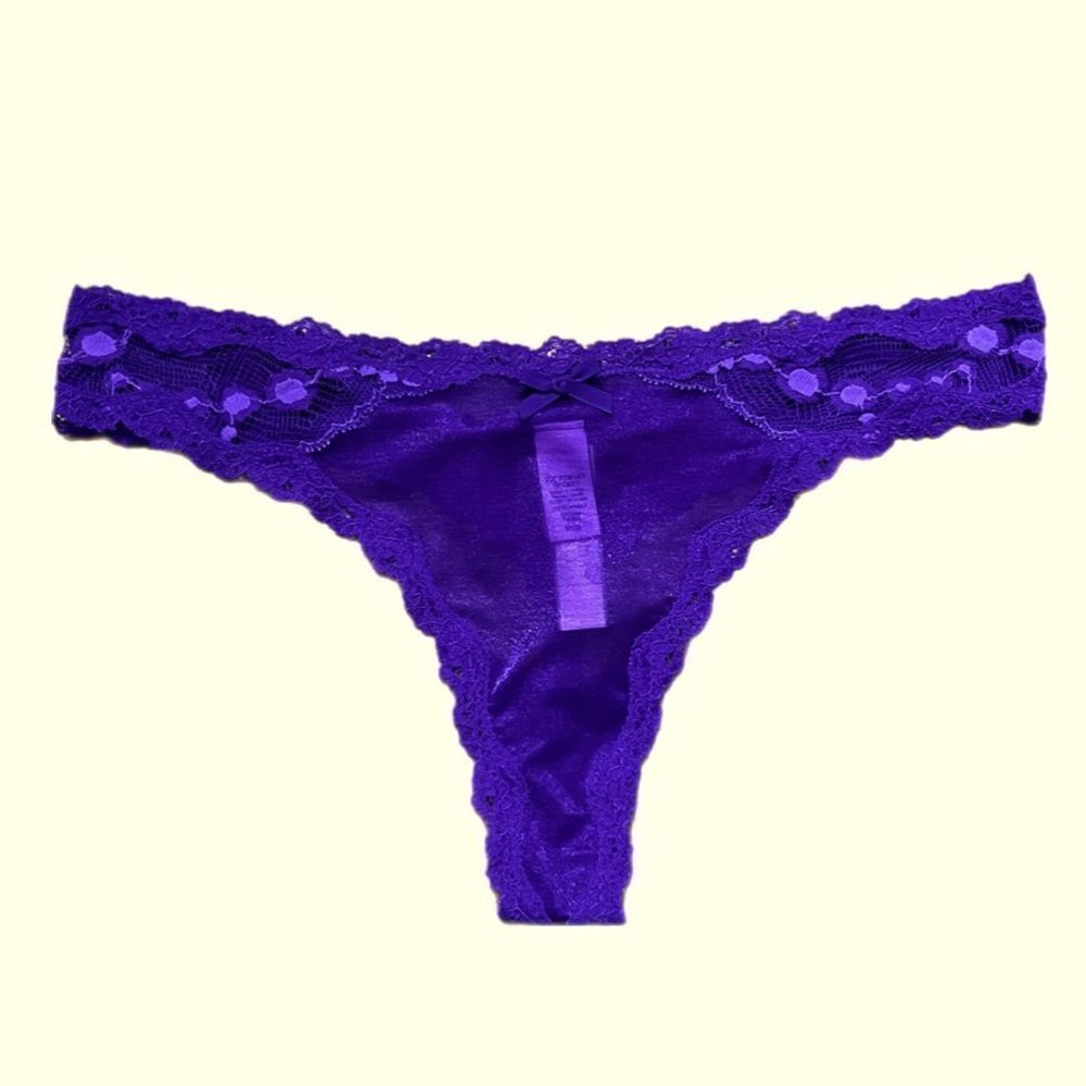 Victoria’s Secret Dream Angels Shine Mesh lace trim Thong Panty purple Medium